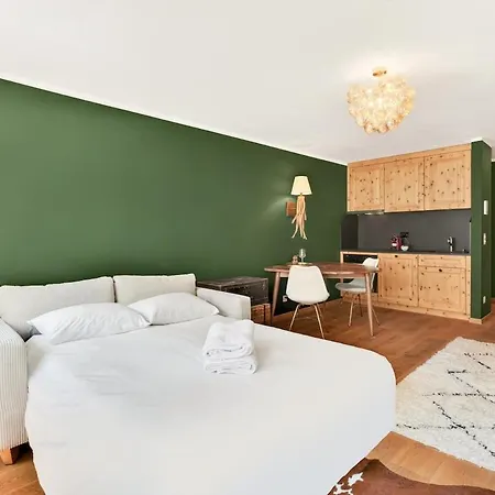 Luxury Monolocale Dorf Via Stredas Апартаменты