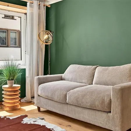Апартаменты Luxury Monolocale Dorf Via Stredas