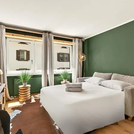 Апартаменты Luxury Monolocale Dorf Via Stredas
