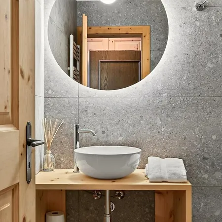 Luxury Monolocale Dorf Via Stredas Санкт-Мориц